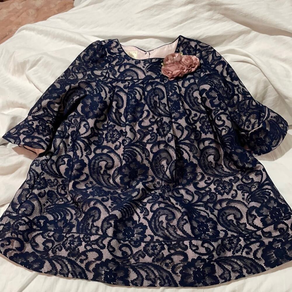 Laura Ashley 5 blue lace over blush under lining flower detail worn once euc